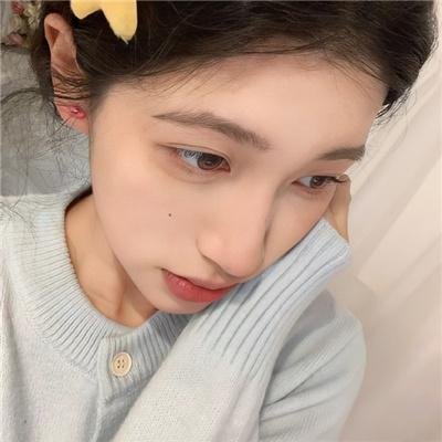圈子里的男孩